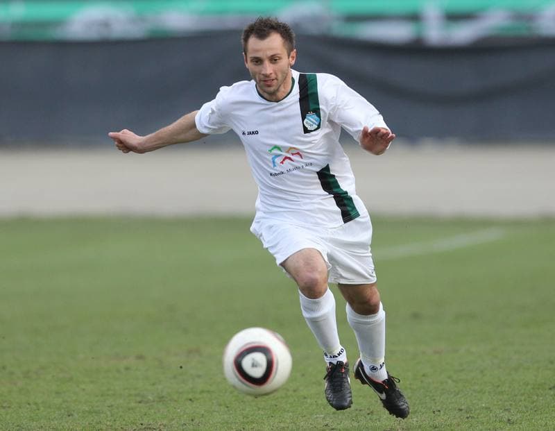 Football. II liga. ROW Rybnik - Elana Torun. 13.04.2012