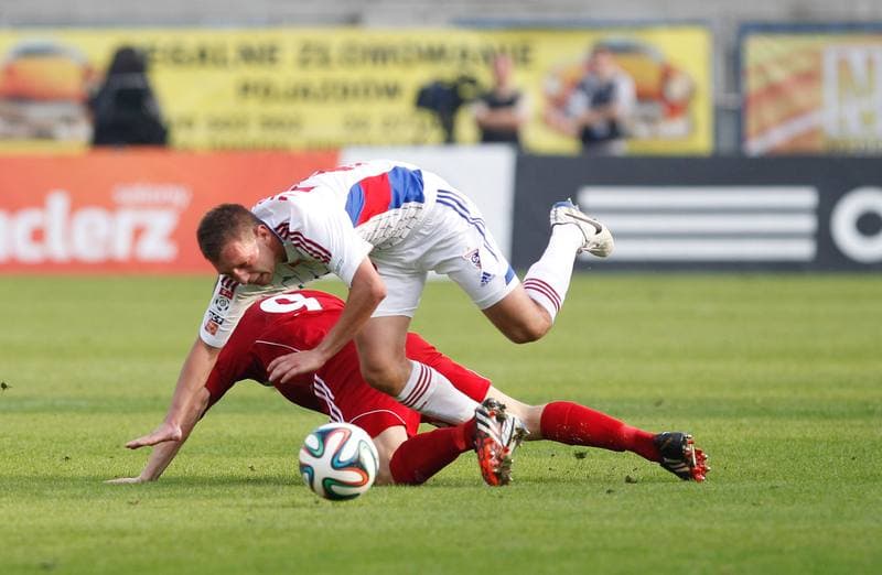 Football. PKO BP Ekstraklasa. Gornik Zabrze - Piast Gliwice. 01.12.2015