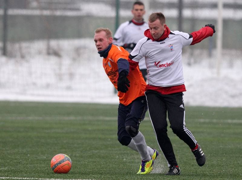 Football. Sparing. Gornik II Zabrze - LZS Piotrowka. 23.02.2013