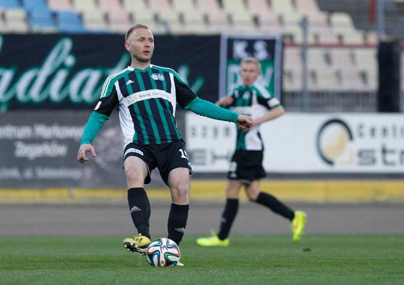 Football. II Liga. ROW Rybnik - MKS Kluczbork. 18.04.2015