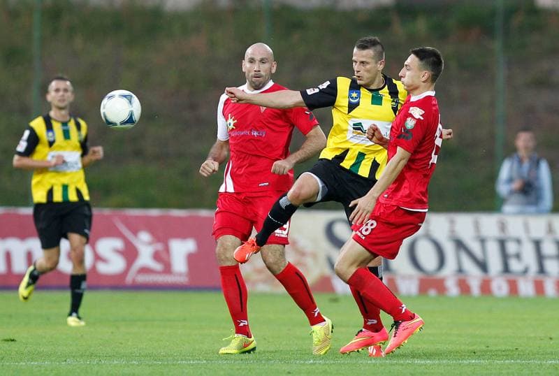 Football. II Liga. Zaglebie Sosnowiec - Siarka Tarnobrzeg. 19.09.2014