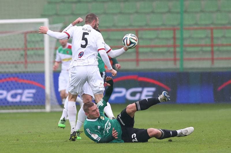 Football. I Liga. GKS Belchatow - Zaglebie Sosnowiec. 10.04.2016