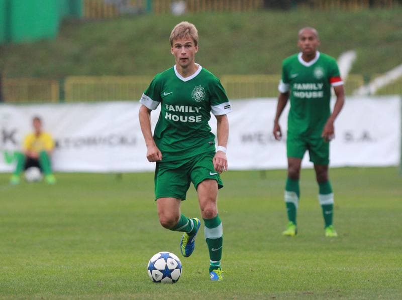 Football. II Liga. Rozwoj Katowice - Warta Poznan. 31.08.2013