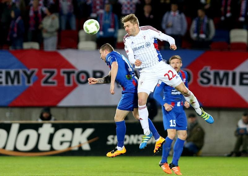 Football. Ekstraklasa. Gornik Zabrze - Podbeskidzie Bielsko-Biala. 20.04.2016