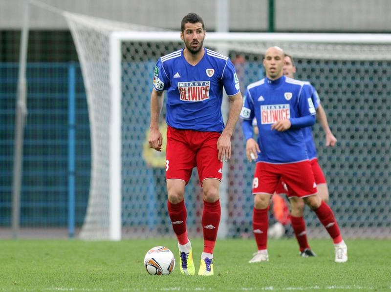 Football. I liga. Piast Gliwice - Olimpia Grudziadz. 22.04.2012