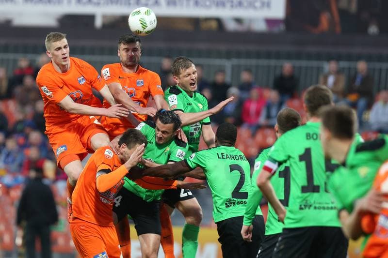 Football. Ekstraklasa. Termalica Bruk-Bet Nieciecza - Gornik Leczna. 30.04.2016