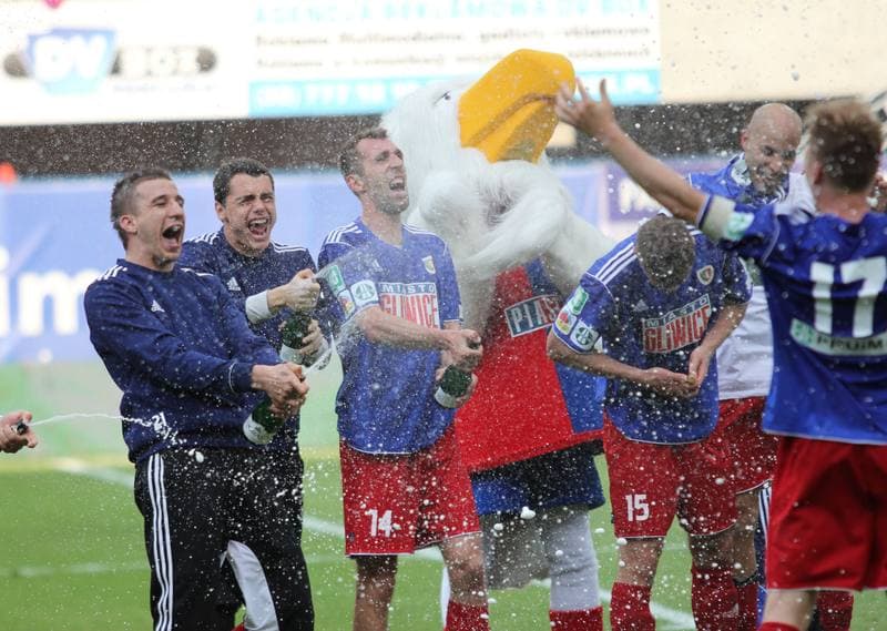 Football. I Liga. Piast Gliwice - Zawisza Bydgoszcz. 27.05.2012