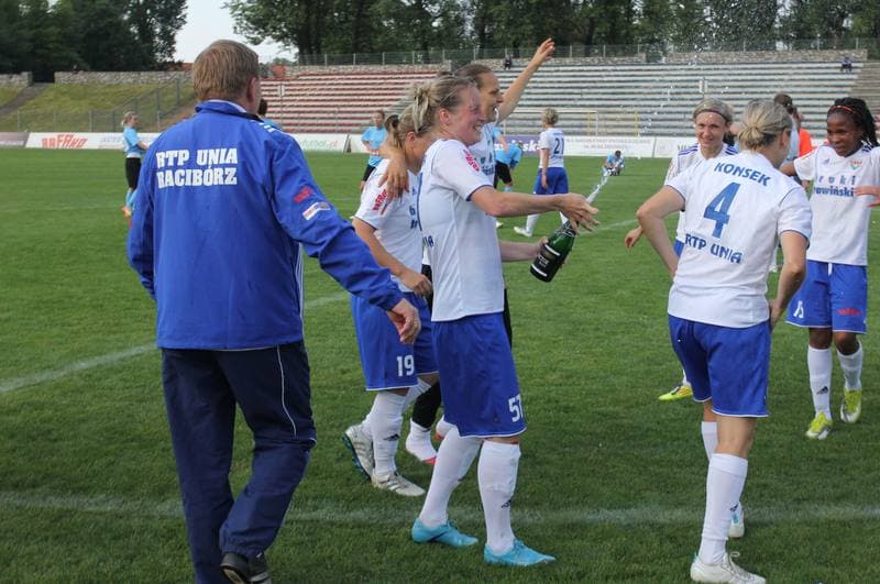 Football. Raciborz Superliga. Unia Raciborz - Medyk Konin. 02.06.2012
