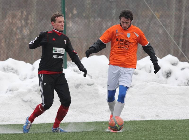 Football. Sparing. Gornik Zabrze - LZS Piotrowka. 25.01.2013