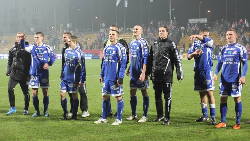Football. Puchar Polski. Podbeskidzie Bielsko-Biala - Wisla Krakow. 16.03.2011