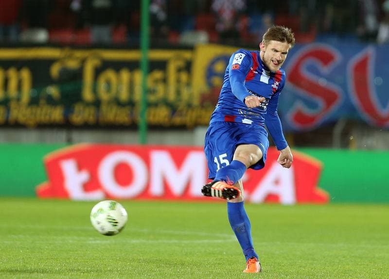 Football. Ekstraklasa. Gornik Zabrze - Podbeskidzie Bielsko-Biala. 20.04.2016