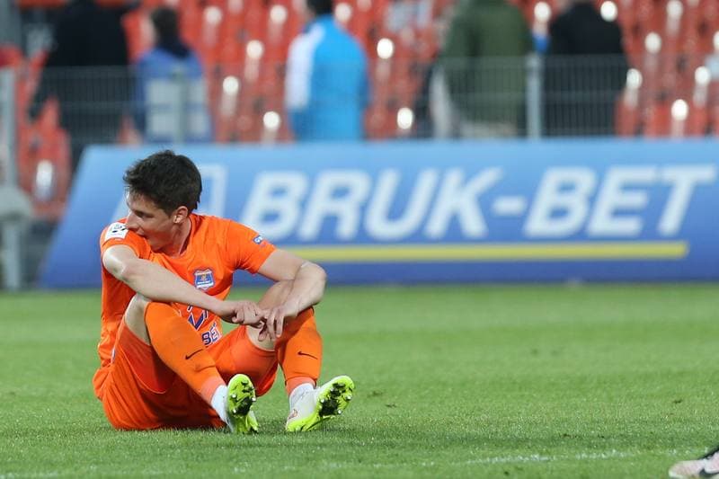 Football. Ekstraklasa. Termalica Bruk-Bet Nieciecza - Gornik Leczna. 30.04.2016