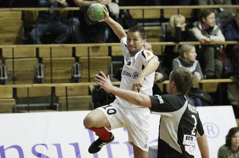 Handball. Charytatywny Mecz. NMC Powen Zabrze - Gornik Zabrze. 16.01.2011