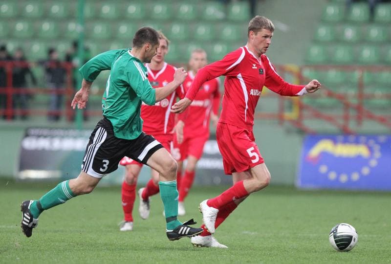 Football. PKO BP Ekstraklasa. GKS Belchatow - Gornik Zabrze. 08.04.2011