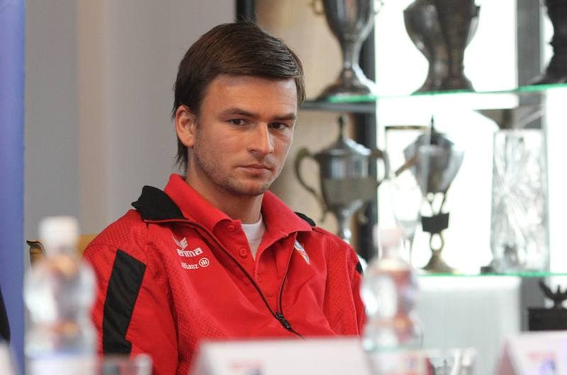 Football. Gornik Zabrze. Press Conference. 14.04.2011