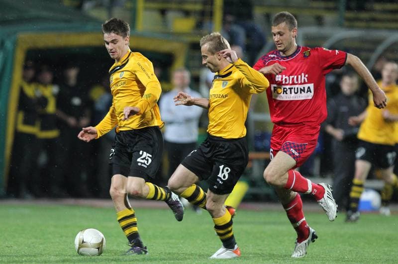 Football. I liga. GKS Katowice - Odra Wodzislaw Slaski. 14.05.2011