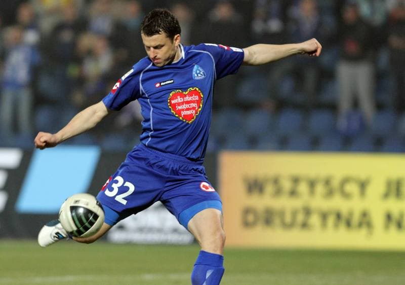 Football. Puchar Polski. Ruch Chorzow - Ruch Zdzieszowice. 21.03.2012