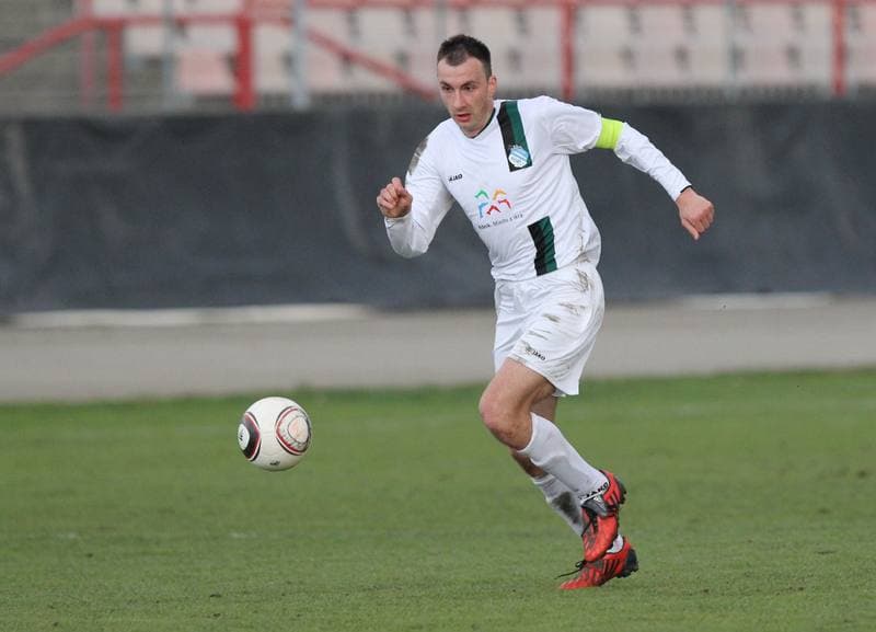 Football. II liga. ROW Rybnik - Elana Torun. 13.04.2012