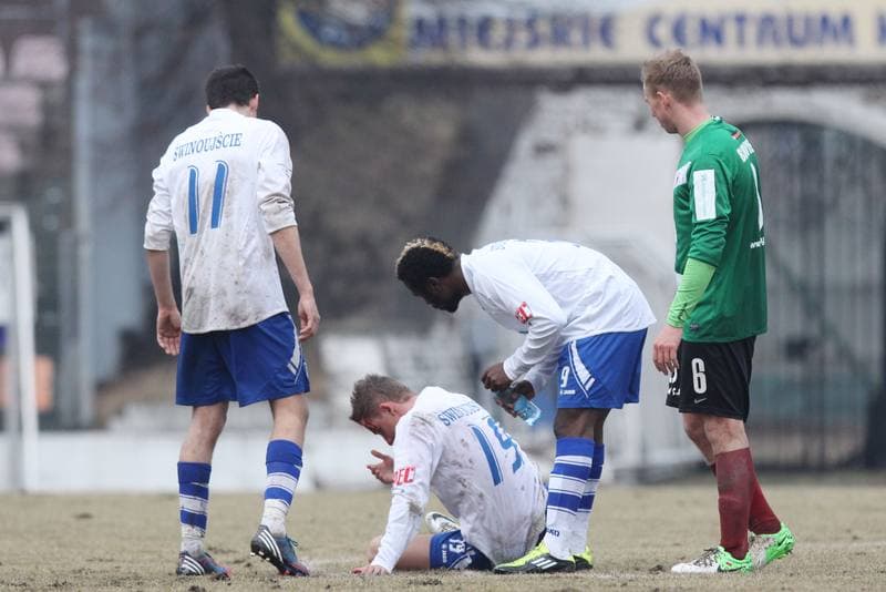 Football. I liga. GKS Tychy - Flota Swinoujscie. 30.03.2013