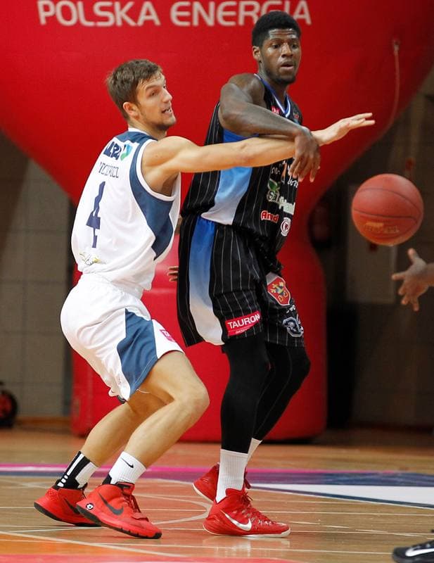 Basketball. Tauron Basket Liga. MKS Dabrowa Gornicza - Stal Ostrow Wielkopolski. 15.11.2015