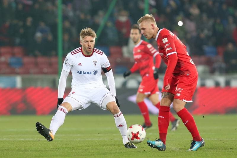Football. Lotto Ekstraklasa. Gornik Zabrze - Lechia Gdansk. 08.12.2017