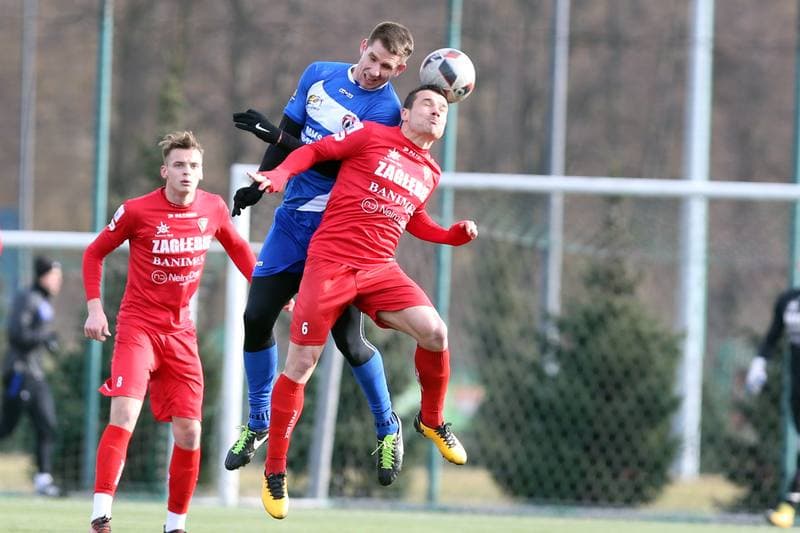 Football. Sparing. Zaglebie Sosnowiec - Puszcza Niepolomice. 31.01.2018