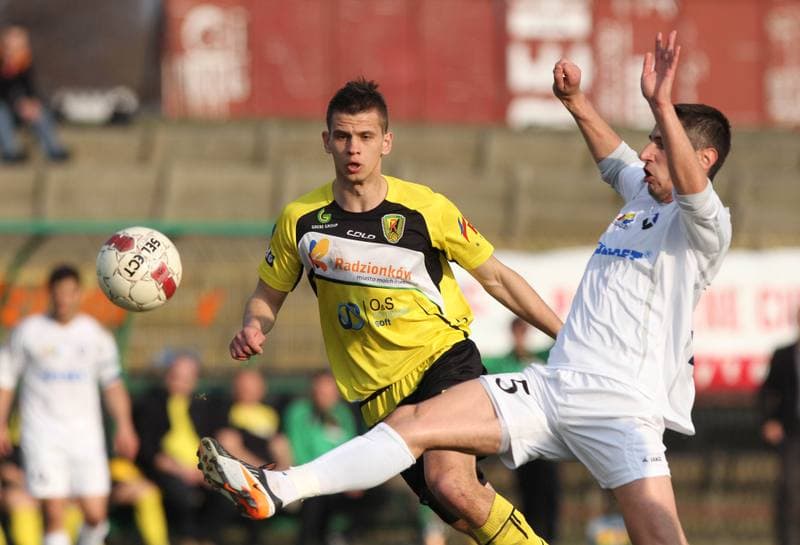Football. Bytom I liga. Ruch Radzionkow - Zawisza Bydgoszcz. 24.03.2012