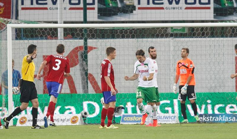 Football. T-Mobile Ekstraklasa. Piast Gliwice - Lechia Gdansk. 26.10.2013