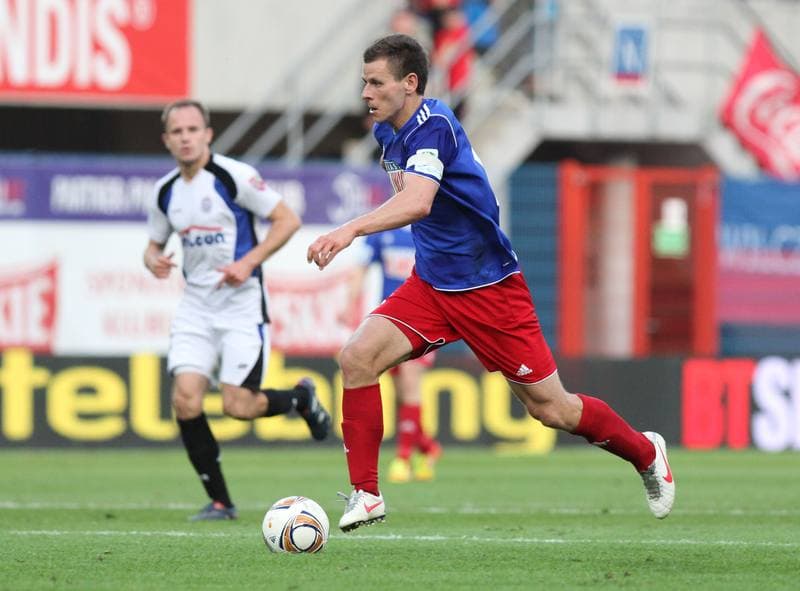Football. I liga. Piast Gliwice - Dolcan Zabki. 09.05.2012