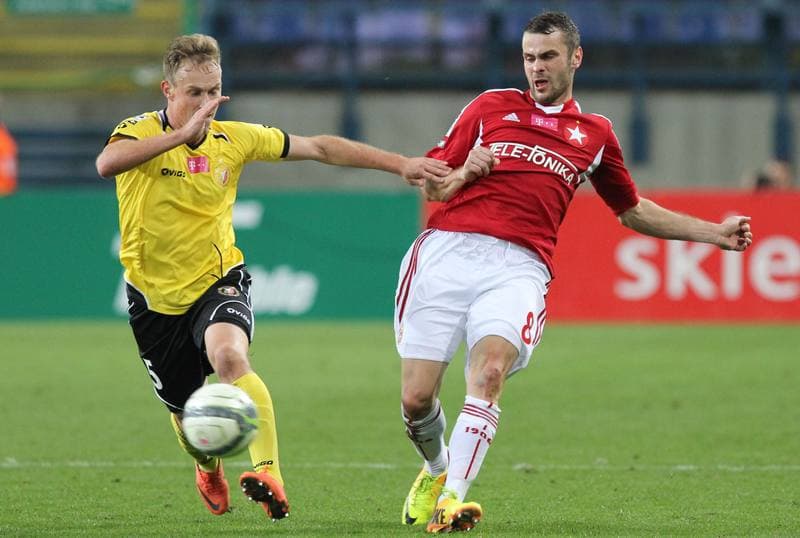 Football. T-Mobile Ekstraklasa. Wisla Krakow - Widzew Lodz. 29.10.2013