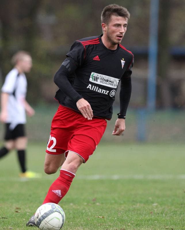 Football. III Liga. Gornik II Zabrze - Odra Wodzislaw. 09.11.2013