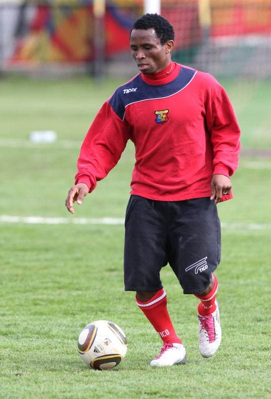 Football. Bytom I liga. Ruch Radzionkow - Odra Wodzislaw Slaski. 17.04.2011
