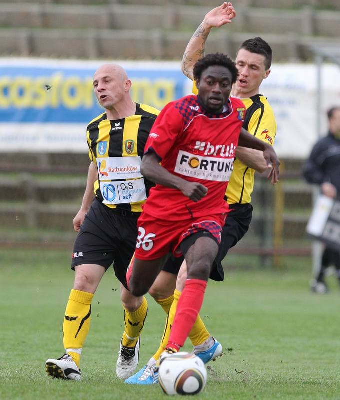 Football. Bytom I liga. Ruch Radzionkow - Odra Wodzislaw Slaski. 17.04.2011