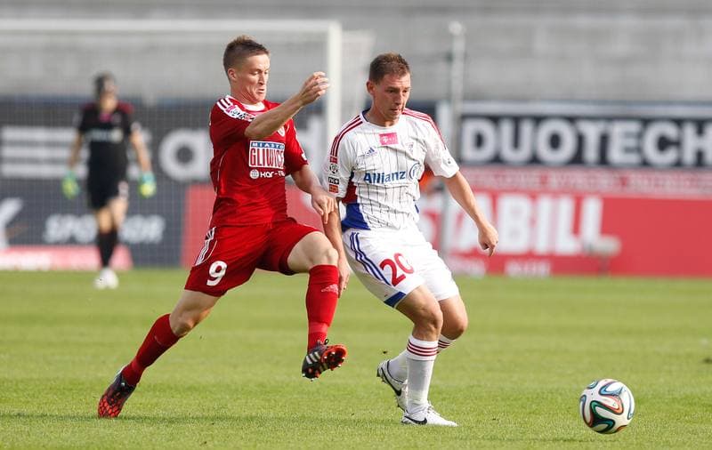 Football. PKO BP Ekstraklasa. Gornik Zabrze - Piast Gliwice. 01.12.2015