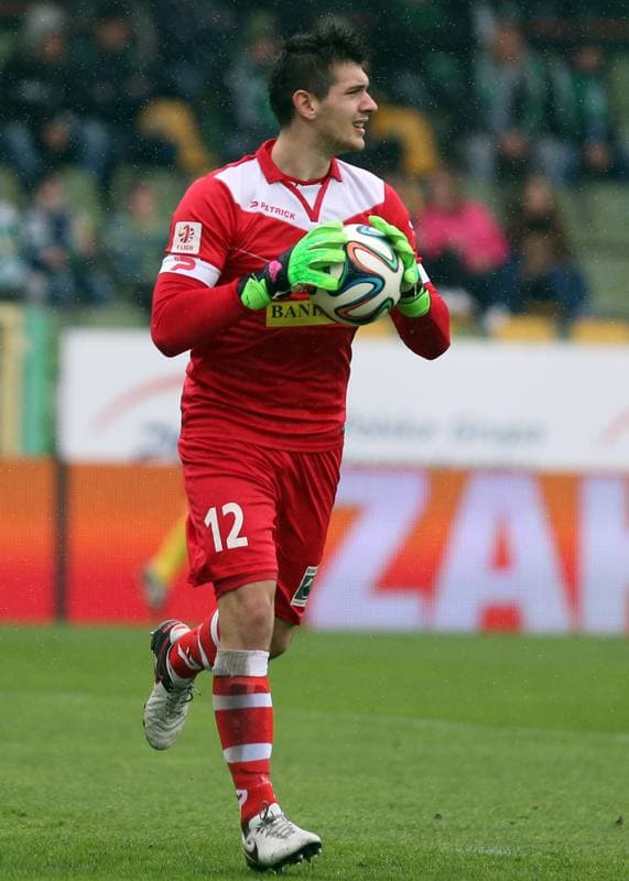 Football. I Liga. GKS Belchatow - Zaglebie Sosnowiec. 10.04.2016
