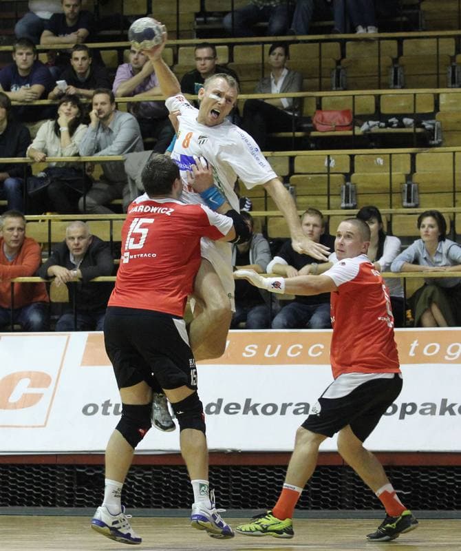 Handball. PGNiG Superliga. NMC Powen Zabrze - Miedz Legnica. 08.09.2012