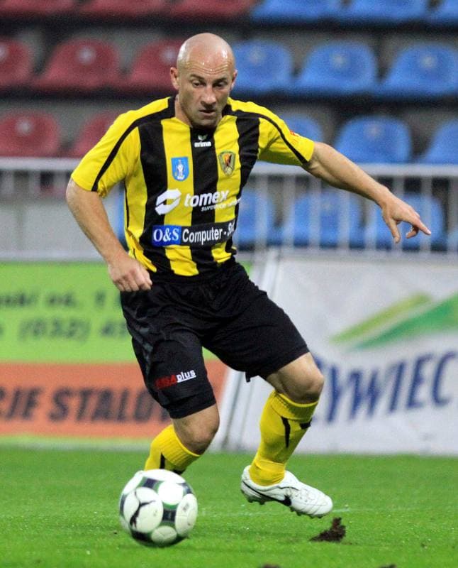 Football. I Liga. Odra Wodzislaw Slaski - Ruch Radzionkow. 11.09.2010