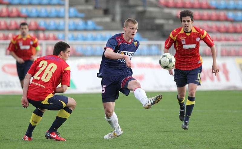 Football. I liga. Odra Wodzislaw Slaski - GKP Gorzow Wielkopolski. 09.04.2011