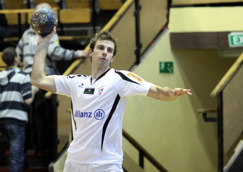 Handball. Charytatywny Mecz. NMC Powen Zabrze - Gornik Zabrze. 16.01.2011