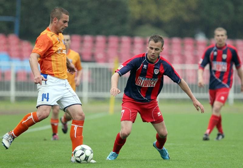 Football. I liga. Piast Gliwice - MKS Kluczbork. 15.05.2011