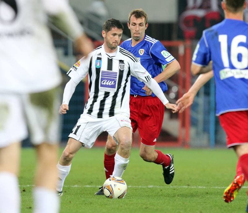 Football. I liga. Piast Gliwice - Sandecja Nowy Sacz. 04.04.2012