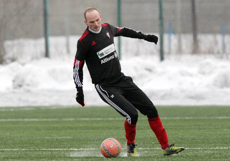 Football. Sparing. Gornik Zabrze - LZS Piotrowka. 25.01.2013