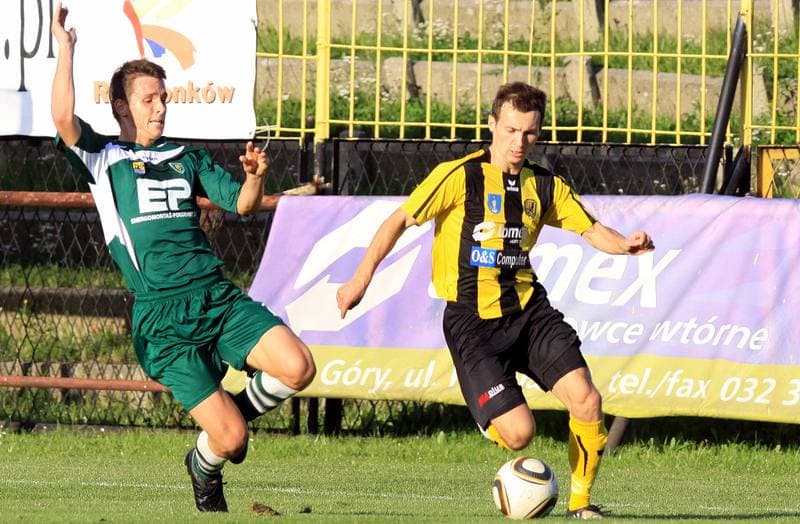 Football. Bytom I liga. Ruch Radzionkow - GKS Katowice. 19.09.2010