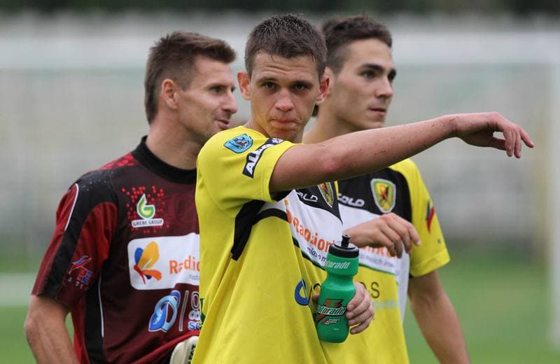Football. I liga. Ruch Radzionkow - Kolejarz Stroze. 30.07.2011