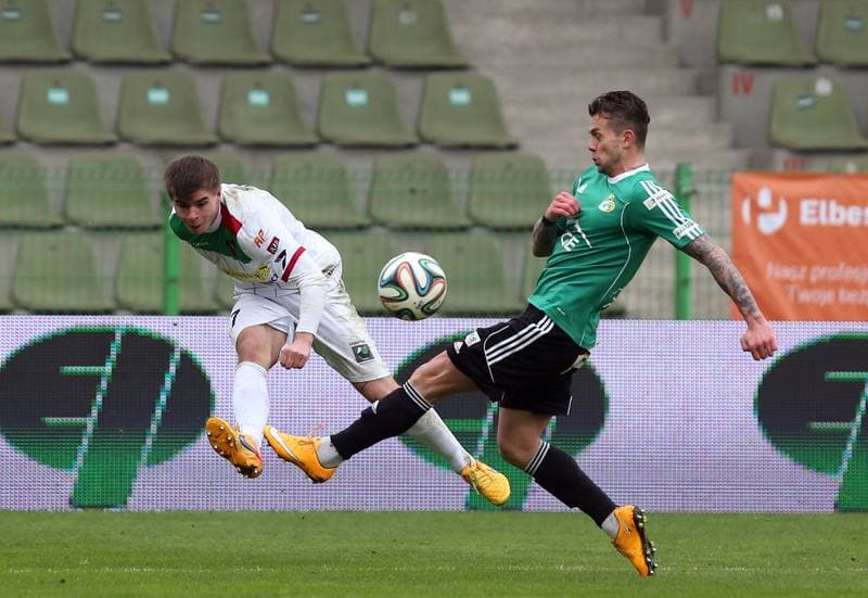 Football. I Liga. GKS Belchatow - Zaglebie Sosnowiec. 10.04.2016