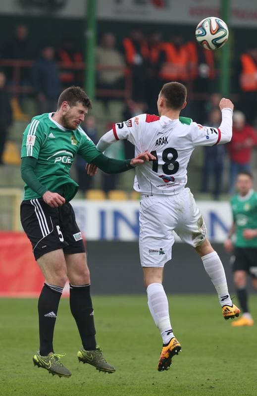 Football. I Liga. GKS Belchatow - Zaglebie Sosnowiec. 10.04.2016
