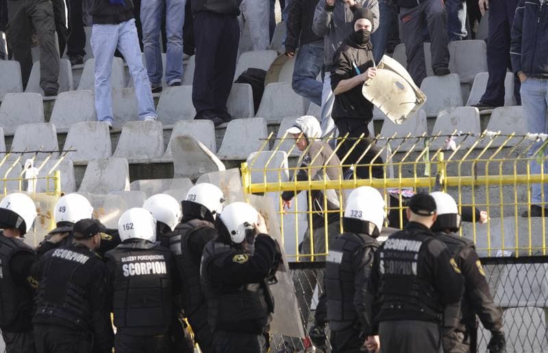Football. Bytom I liga. Ruch Radzionkow - Piast Gliwice. 30.10.2010