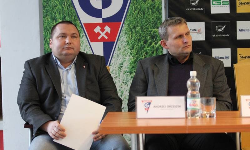 Football. Gornik Zabrze. Press Conference. 14.04.2011