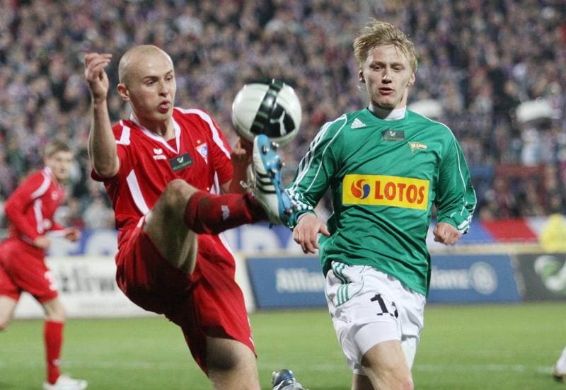 Football. PKO BP Ekstraklasa. Gornik Zabrze - Lechia Gdansk. 15.04.2011