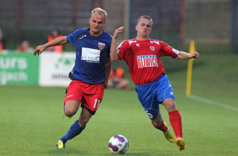 Football. Sparing. Polonia Bytom - Piast Gliwice. 19.02.2011